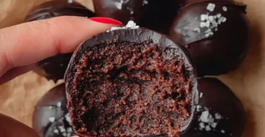 Delicious viral healthy brownie balls made from nutritious ingredients
